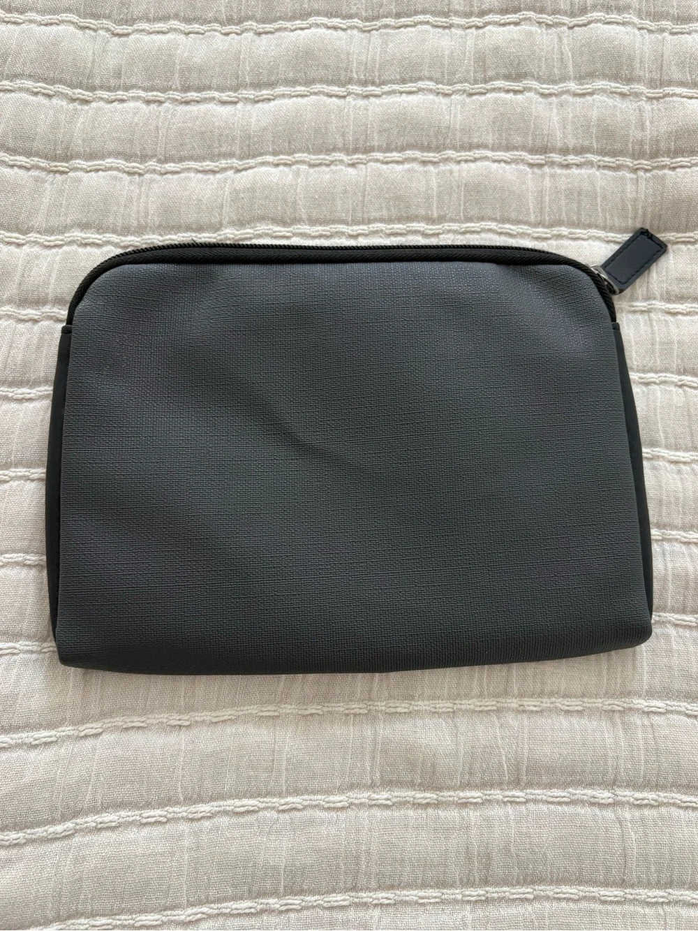 Tumi x Delta Gray Toiletry Case Pouch Travel Organizer